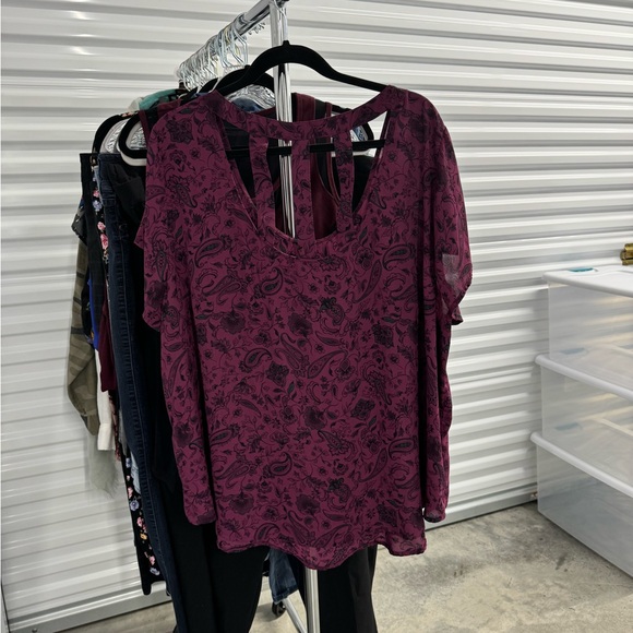 Torrid | Abbey Georgette Cage Back Blouse | size 3 - Picture 7 of 7